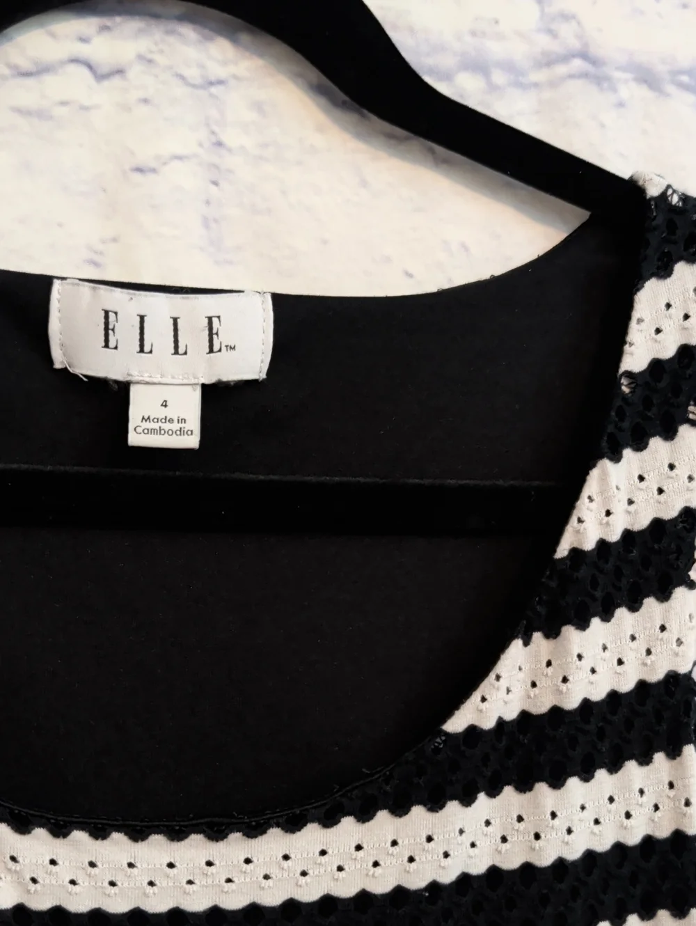 Elle Black & White Sleeveless Eyelet Fit-&-Flare Dress - Size 4 - Picture 3 of 8